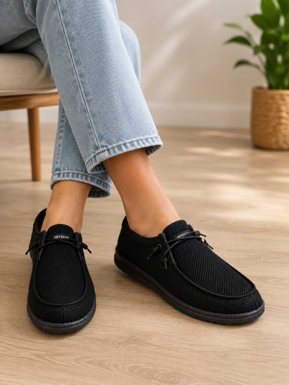 Arisic Men’s Black Mesh Slip-On Casual Comfort Shoes Size EU 40 Lightweight